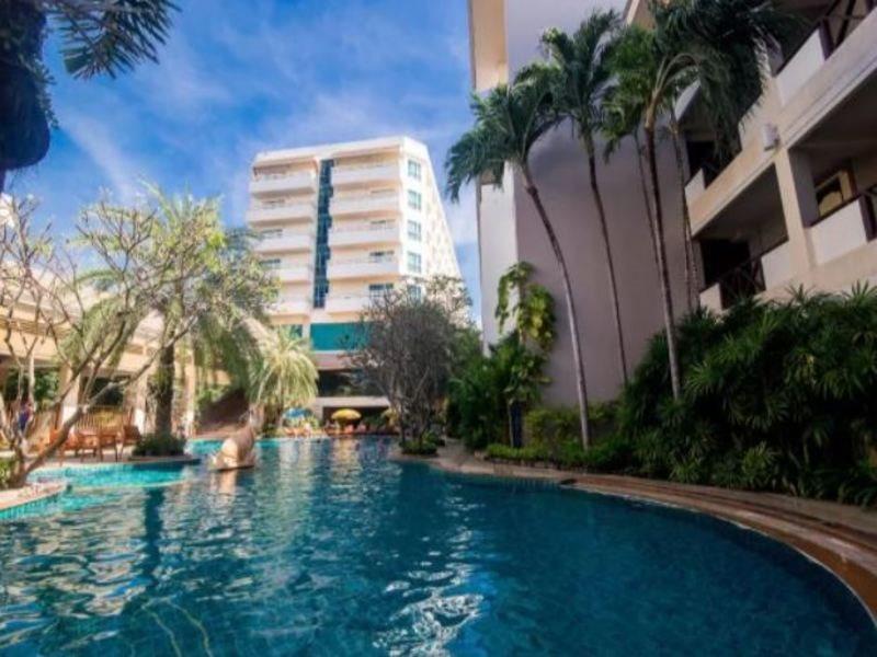โรงแรม ซีบรีซ จอมเทียน Pattaya