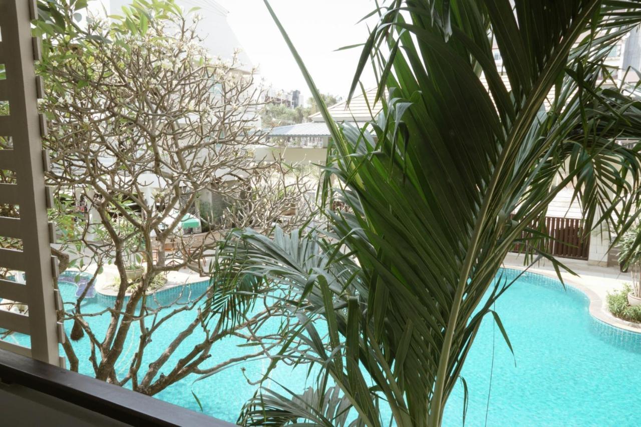 ซีบรีซ จอมเทียน โรงแรม Pattaya